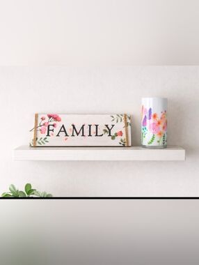 Floral “Family” Floral Sign & Vase | Farmhouse Decor | Cottage Style